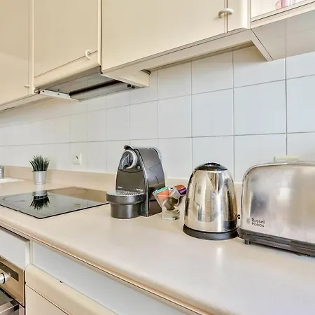 Appartement Quartier Arc De Triomphe Free Netflix Paris Exterior photo
