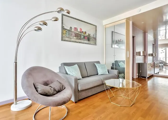 Appartement Quartier Arc De Triomphe Free Netflix